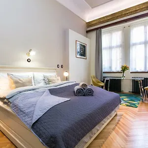 Apartment Nebovidy I - Free Parking - Terrace - Air Conditioning, Prag
